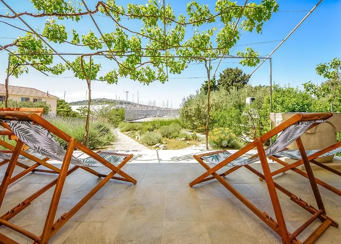 Holiday Home Mihotic By Interhome