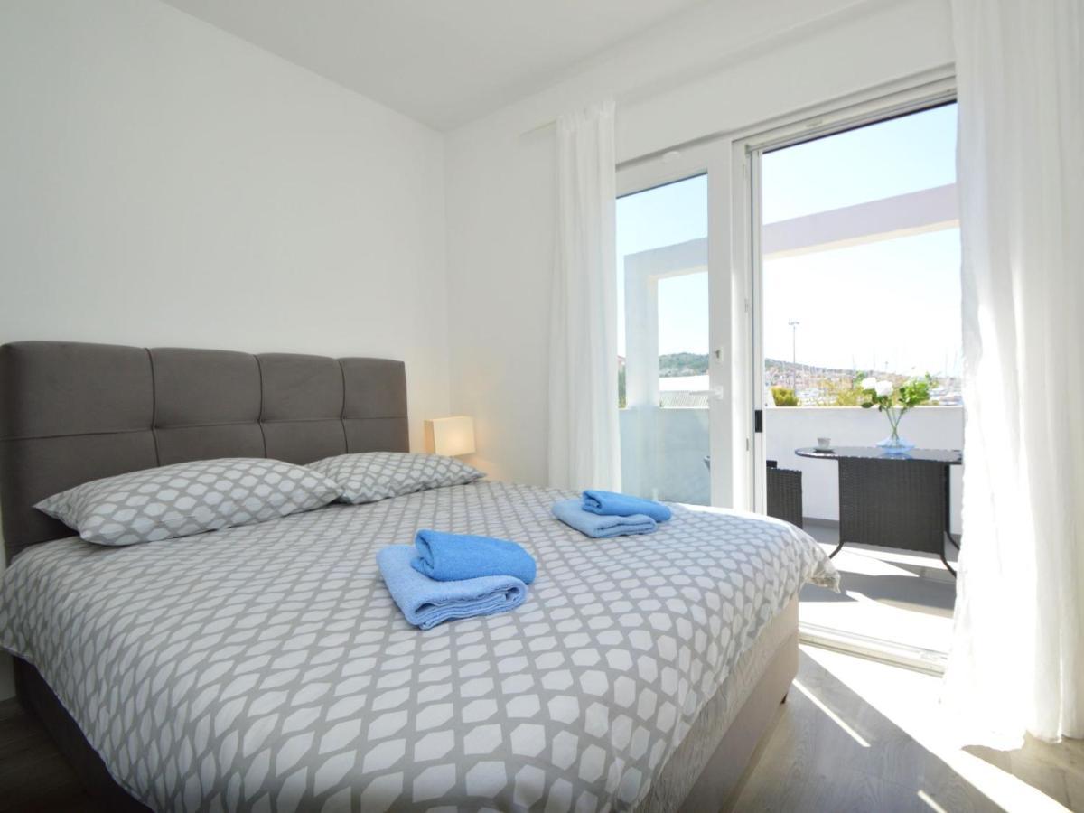 Nyaraló Mihotic By Interhome *