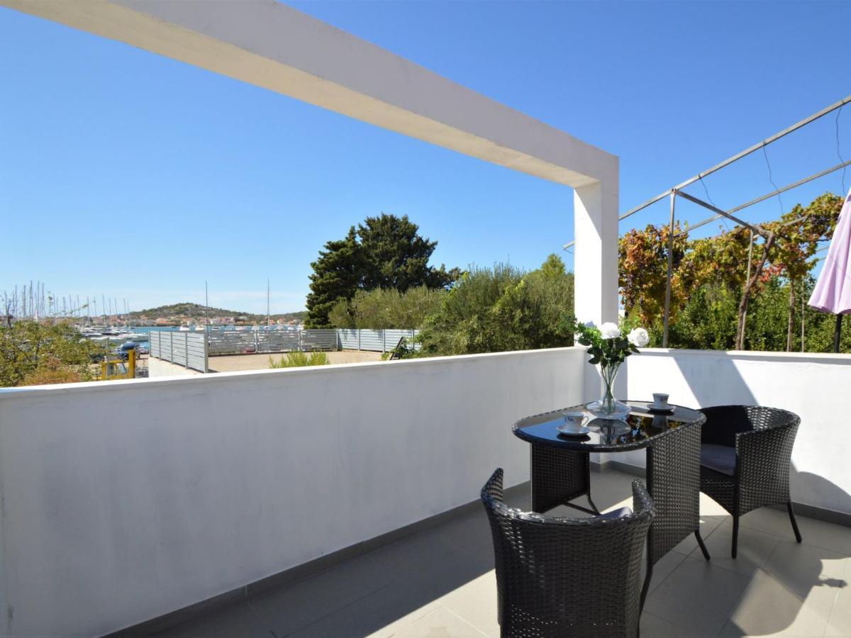 Holiday home Mihotic By Interhome